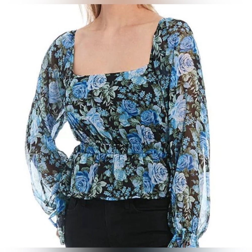 NWT WAYF Rose Floral Square Neck, Cut Out Back, Smocked Peplum Top